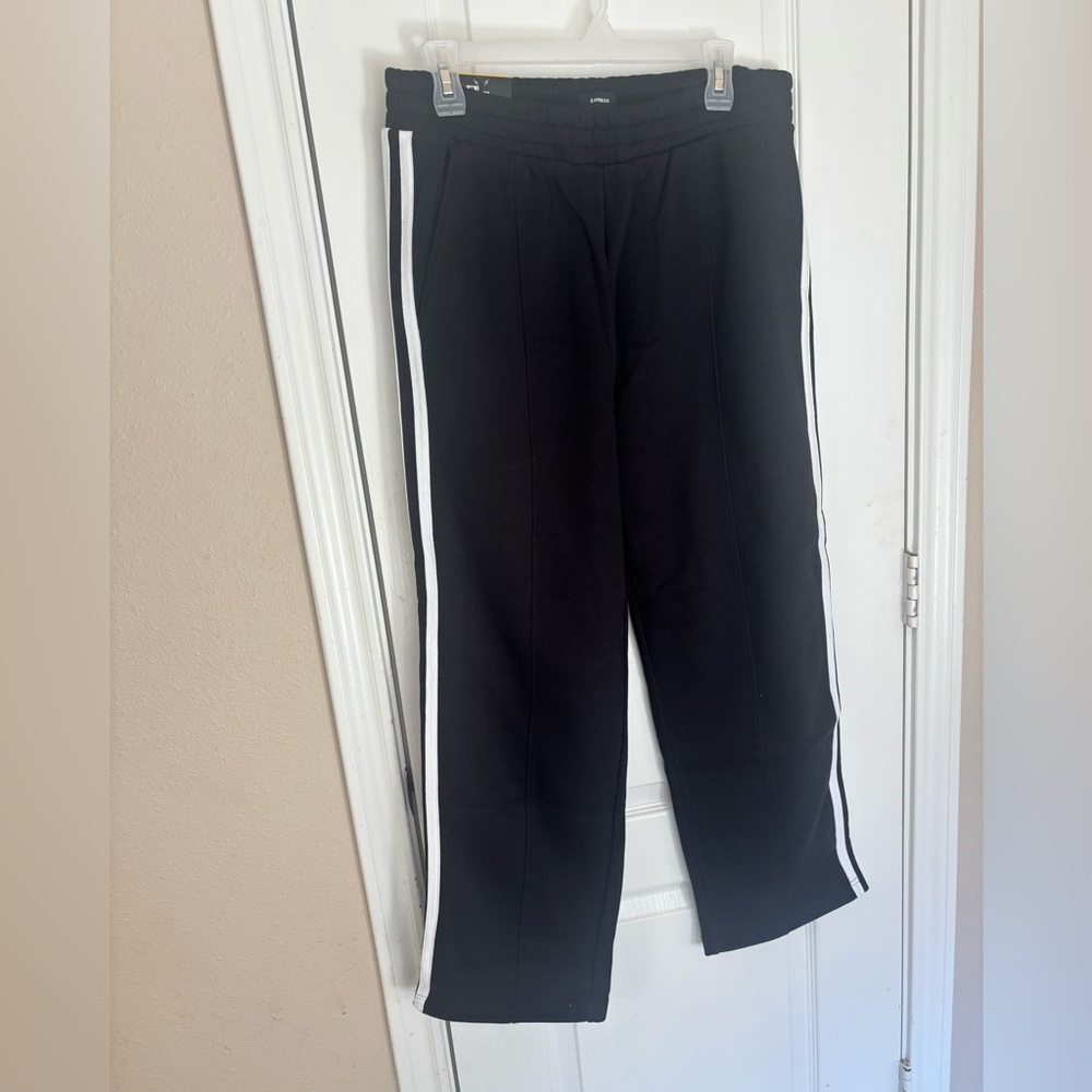NWT Express Black Sweatpants with‎ White Stripes Cozy Athleisure Workout Medium
